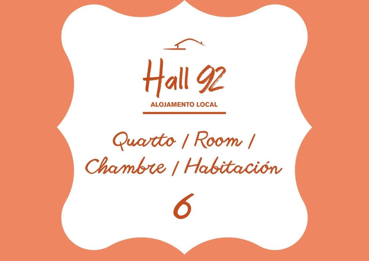 Hall 92 Quartos Com Wc Em Moradia Com Piscina A-Das-Lebres Loures Exterior photo
